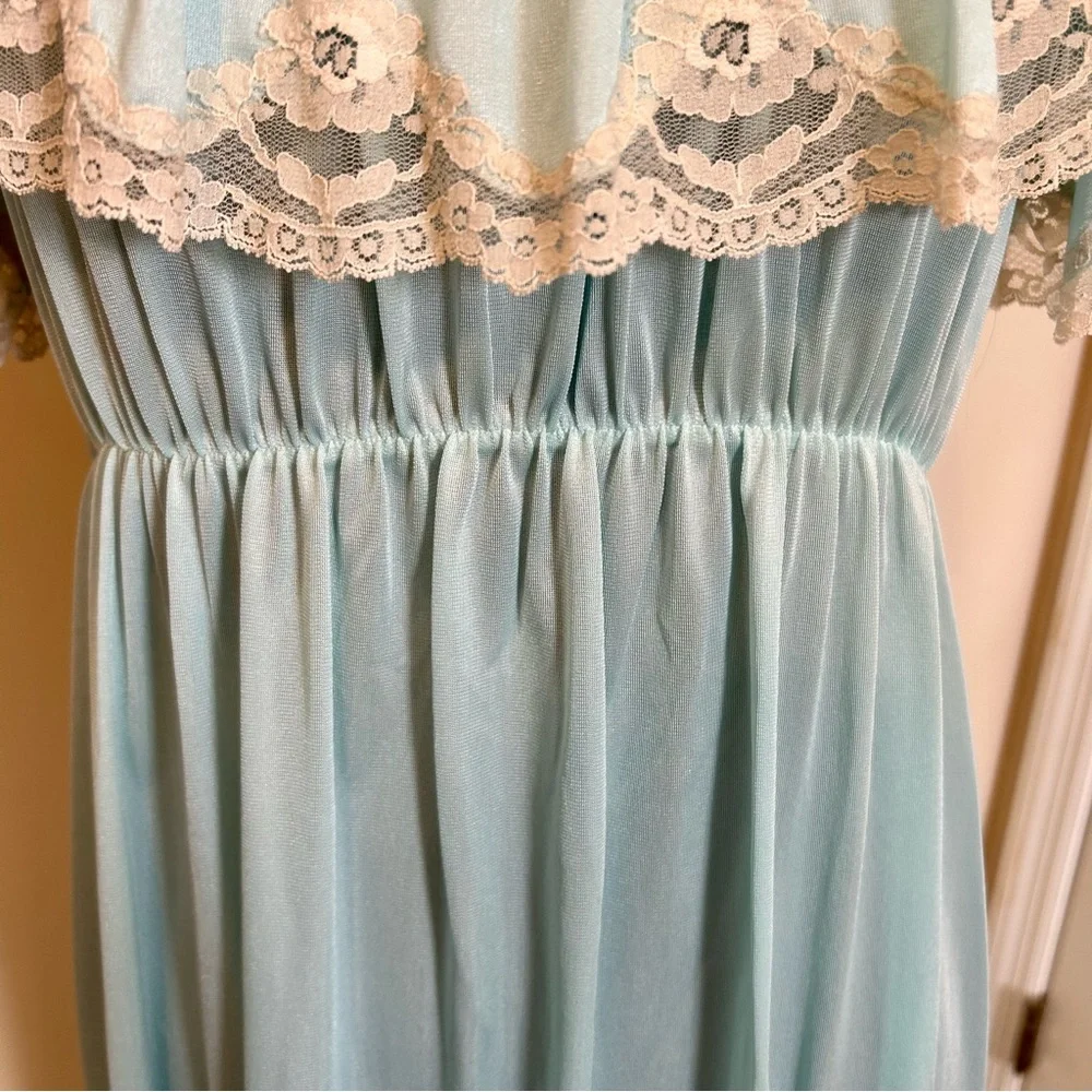 Off the Shoulder Prairie Dress Night Gown Vintage - Picture 5 of 11